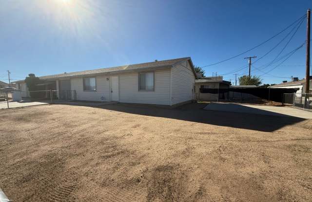 Hesperia Duplex-Spacious 2 Bedrooms, 1 Bathroom, New Interior Paint photos photos