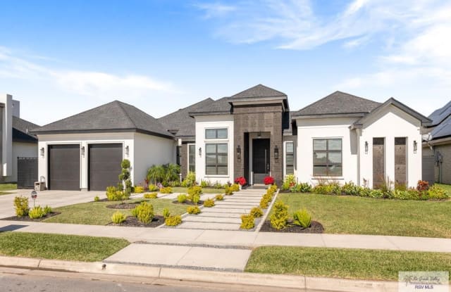 137 CANTEROS DR. - 137 Canteros Drive, Rancho Viejo, TX 78575