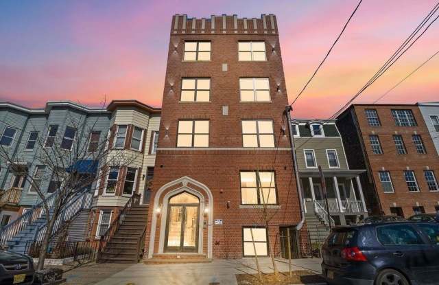 32 MAGNOLIA AVE - 32 Magnolia Avenue, Jersey City, NJ 07306