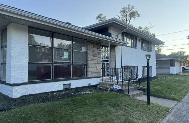 14700 Avalon Avenue Gallery 2