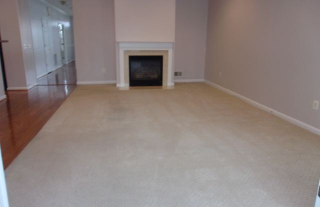 17397 Four Seasons Drive Gallery 4