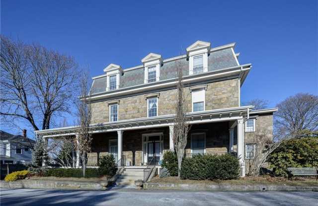 10 Pell Street photos photos