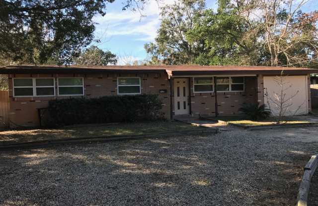 1906 GAMEWELL RD Gallery 2
