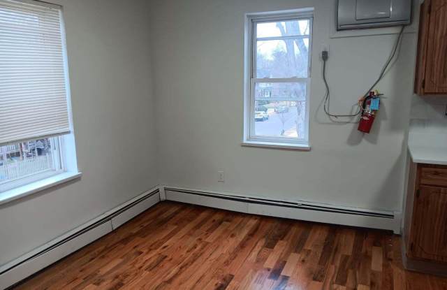 541 HADDON Avenue Gallery 4