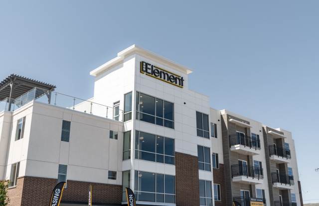 400 Element photos photos