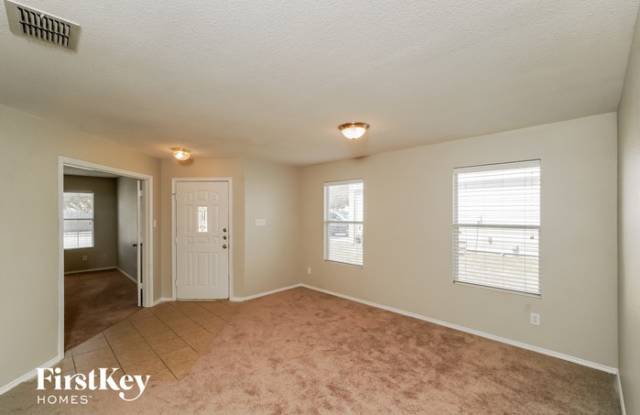 8027 Saratoga Knoll Gallery 3