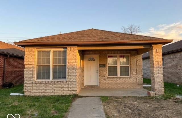 4930 Elliott Avenue photos photos