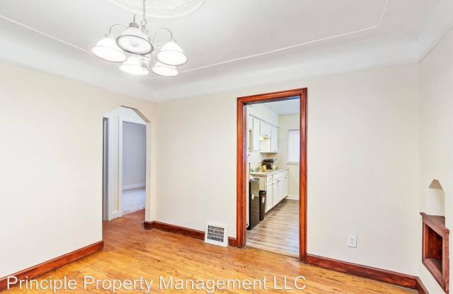 8150 Cloverlawn Gallery 4