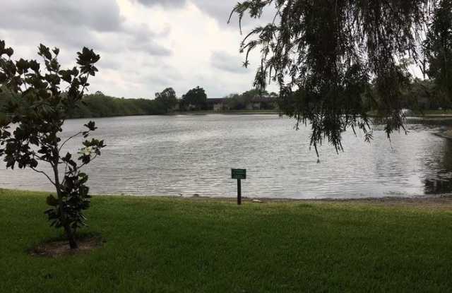 750 Village Lake Terrace Gallery 2