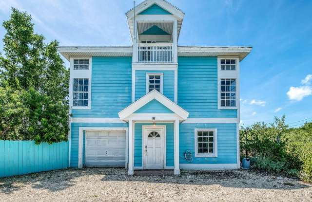 202 W Canal Drive - 202 West Canal Drive, Key Largo, FL 33037