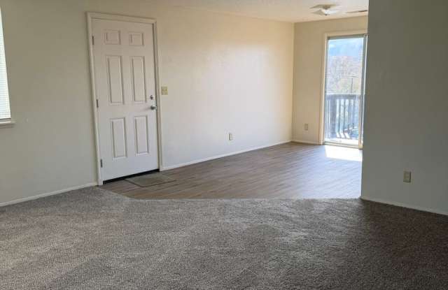 Newly remolded 3b/1b duplex photos photos Newly remolded 3b/1b duplex photos photos