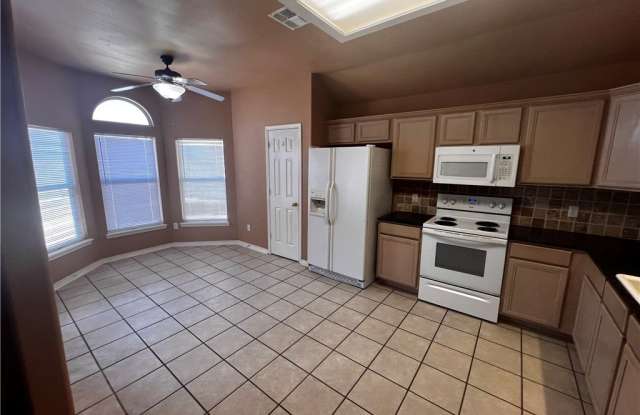 14033 Coquina Bay Avenue Gallery 4