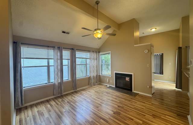 118 Briargate Lane photos photos