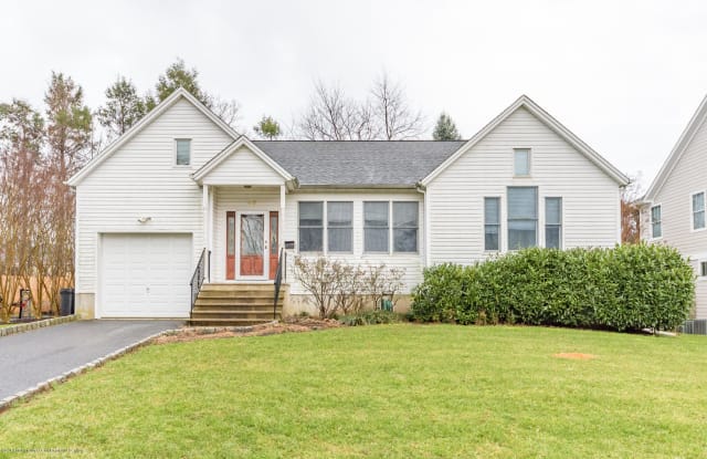 46 Hiawatha Avenue - 46 Hiawatha Avenue, Oceanport, NJ 07757