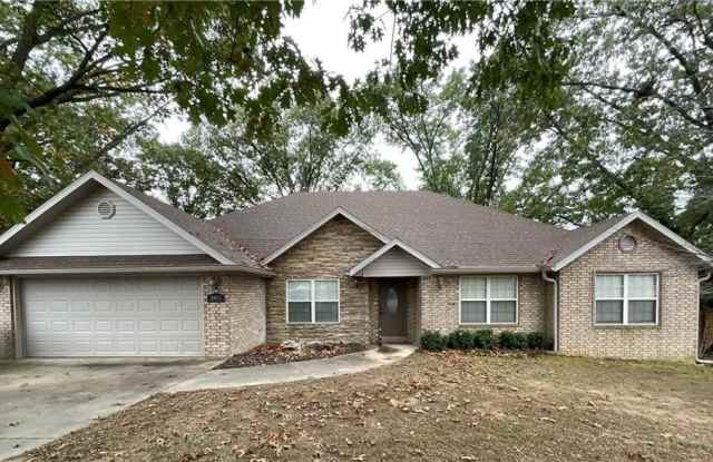 305 Meadows  CT photos photos