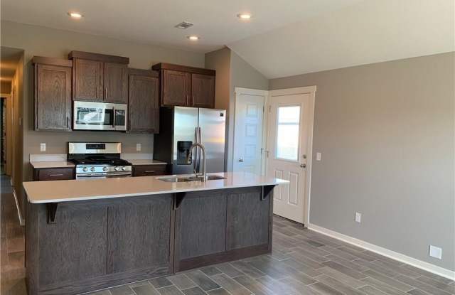 406  W Weymouth  CT Unit #B - 406 West Weymouth, Siloam Springs, AR 72761