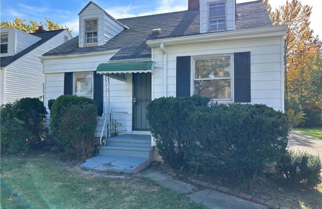 16110 Biltmore Avenue - 16110 Biltmore Avenue, Cleveland, OH 44128