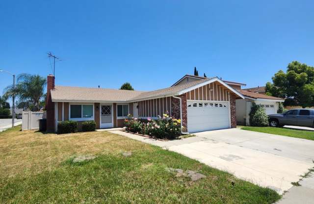 Single-Story home in Chino ready for you to move right in! photos photos