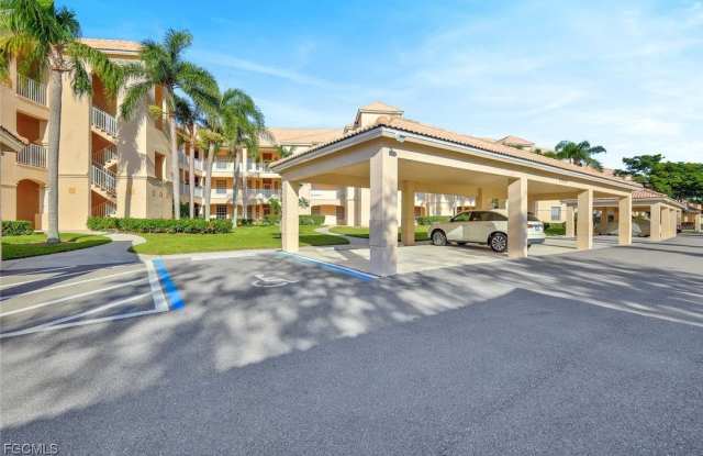 17040 Willowcrest Way unit: 205 photos photos