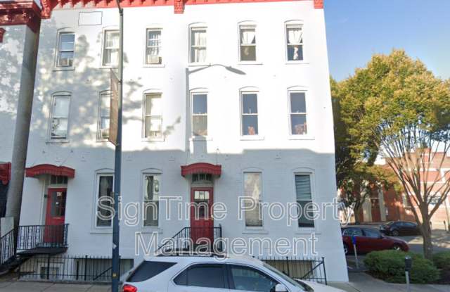 44 E Washington St photos photos