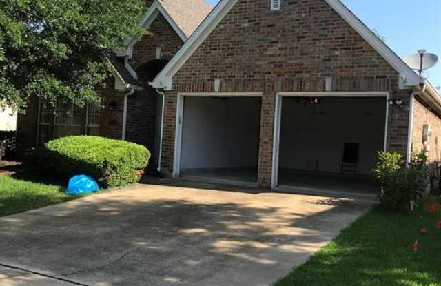 433 Waterside Drive - 433 Waterside Drive, Irving, TX 75063