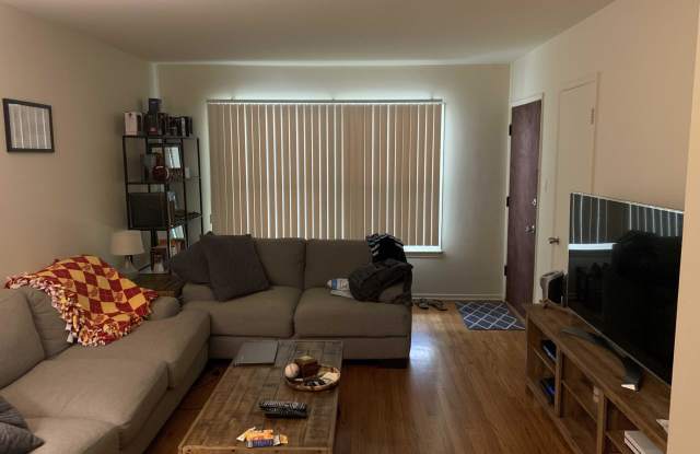 1230 S Sherbourne Dr. #2 Gallery 3