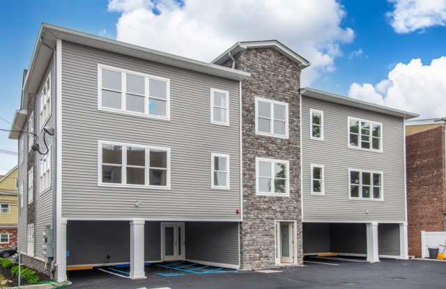 103 Jewell St - 103 Jewell Street, Garfield, NJ 07026