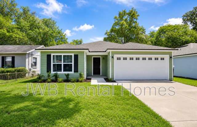 9141 12th Ave photos photos