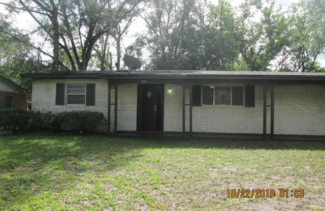 7216 KARENITA DR - 7216 Karenita Drive, Jacksonville, FL 32210