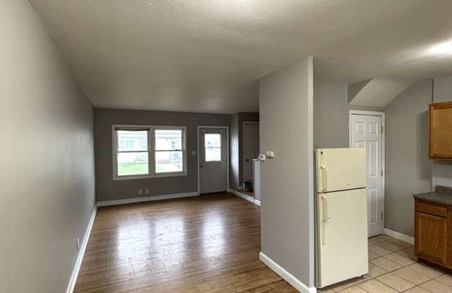 2 bedroom townhome with walk out basement for rent in Waterloo! photos photos