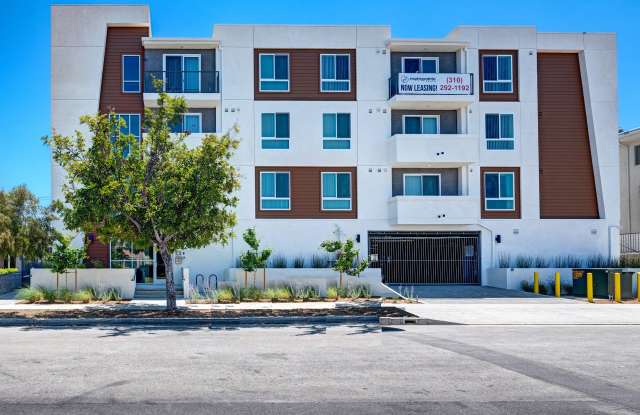 Discover Modern Living in This Stylish 1-2 Bedrooms Apartment! photos photos