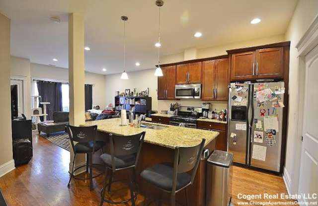 2827 West Belden Gallery 2
