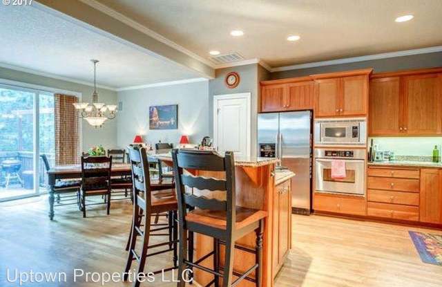 2276 Saint Moritz Loop - 2276 Saint Moritz Loop, West Linn, OR 97068