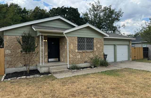 Great 3/2 House In Quiet Area photos photos