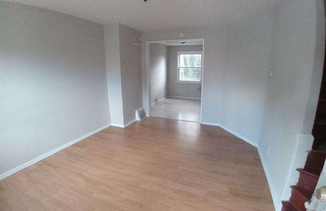 3812 Saint Margaret St photos photos