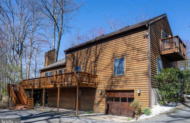 394 PARK STREET SE - 394 Park Street, Vienna, VA 22180