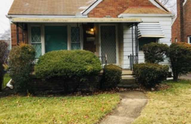 3 Bed 1.5 Bath NO SEC8 OPEN HOUSE SAT 8/29 2-4pm, SUN 8/30 12:30-2:30pm photos photos