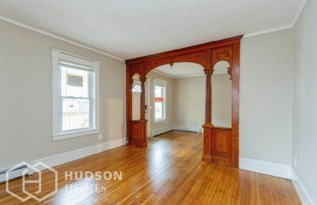 857 Brock Avenue Gallery 3