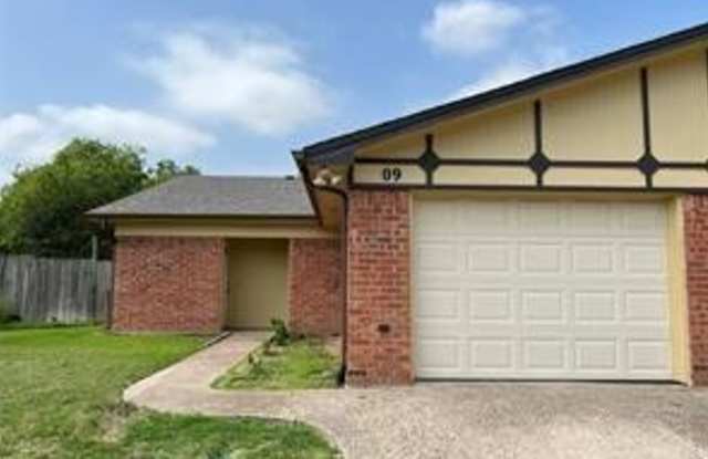 11909 Metmora Court - 11909 Metmora Court, Fort Worth, TX 76008