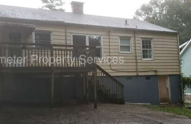 1587 Willowbrook Drive Southwest Gallery 2