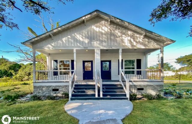 1709 19th Street South - 1709 19th Street South, St. Petersburg, FL 33712