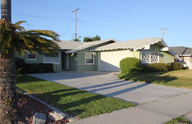 8585 Bluebell Drive Gallery 2