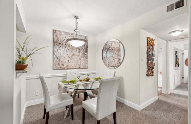 Cherry Knoll Apartments Gallery 4