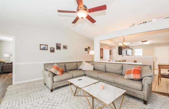 1820 Meadow Crossing Dr Gallery 4