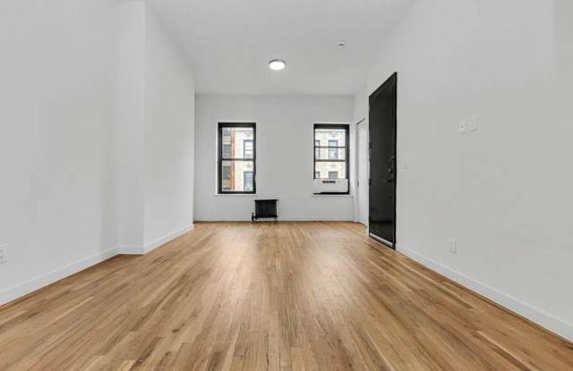 266 West 21st Street Gallery 2