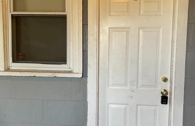 8496 LANSDOWNE AVENUE - 8496 Lansdowne Avenue, Delaware County, PA 19082