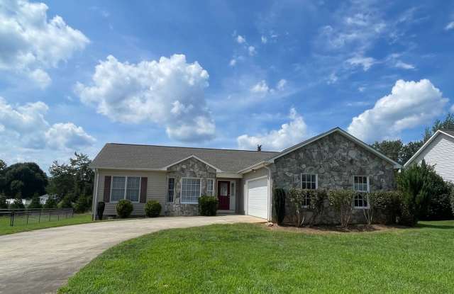 Available November 10th, 2026! Wonderfully renovated home in convenient Conover location Gallery 1