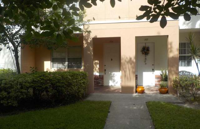 10320 SW Stephanie Way Gallery 1