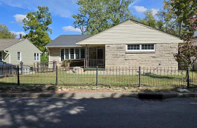 509 South Swain Avenue photos photos