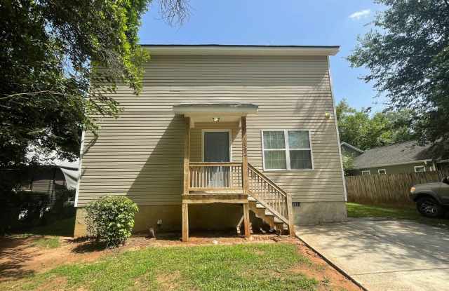 PRE-LEASING FOR AUGUST 9TH 2027! Gallery 1